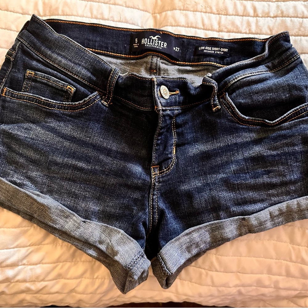 Hollister low rise short